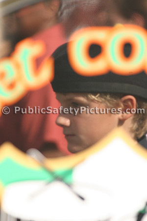 102806 (90)
