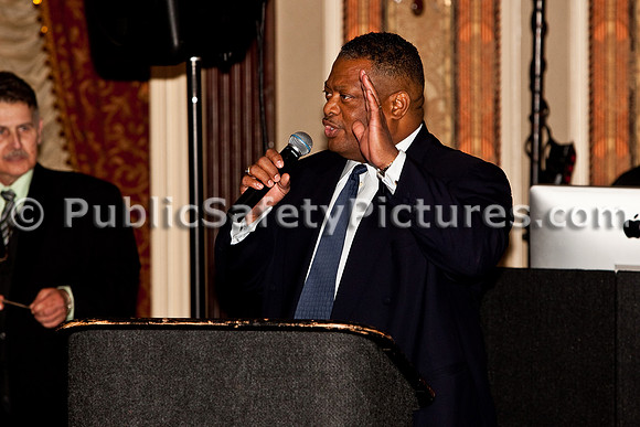 050710 PFD Ball-104
