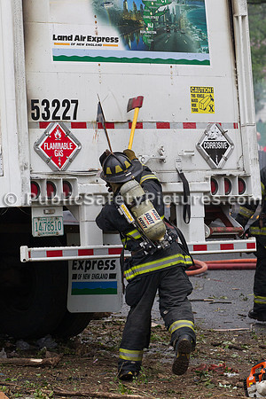 072812B-84