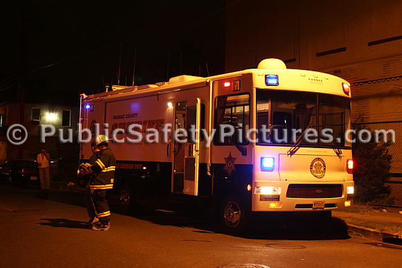 053006B (20)