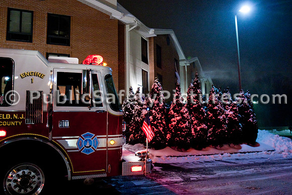 122108-9